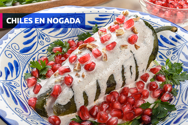 Chiles en nogada